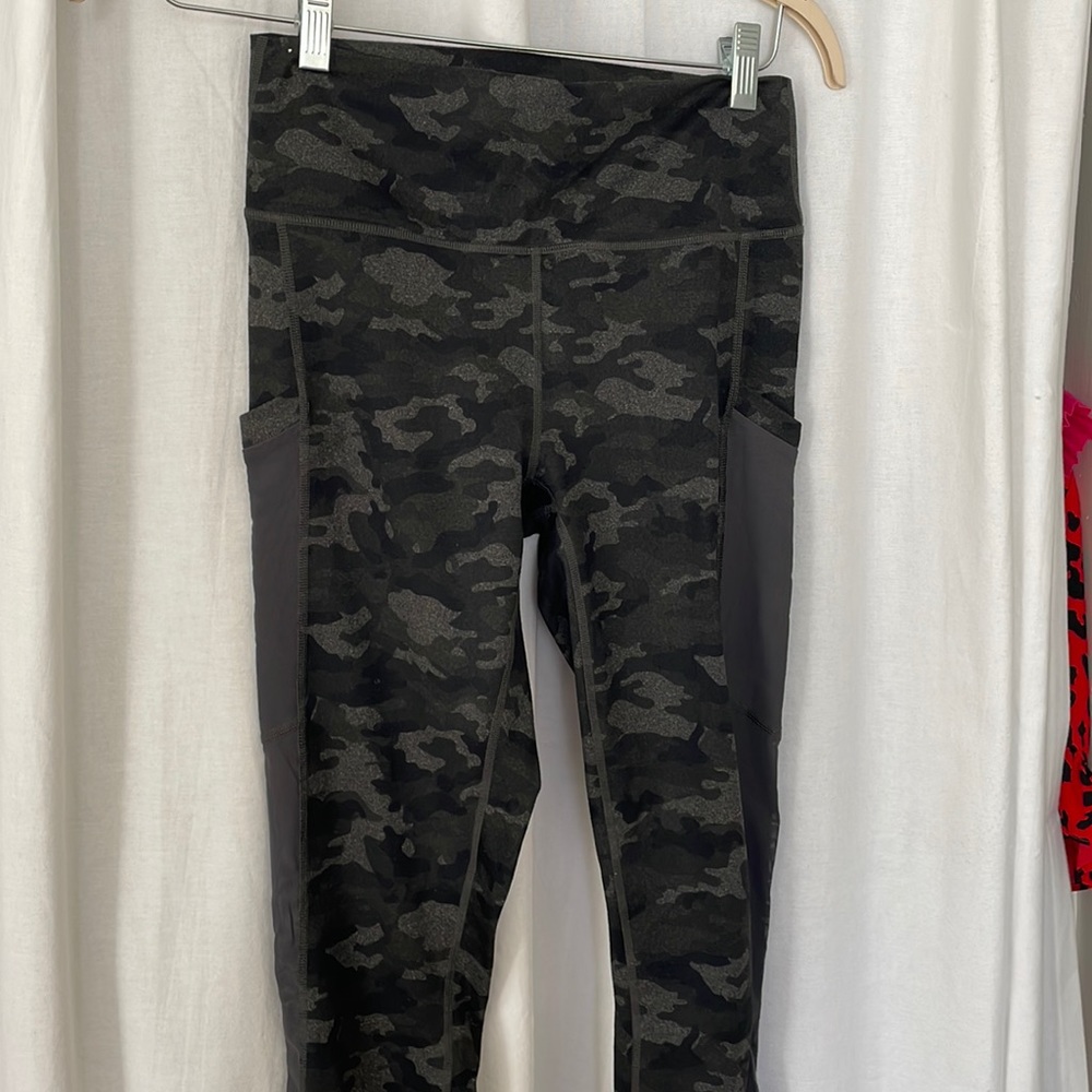 Fabletics powerhold camo leggings